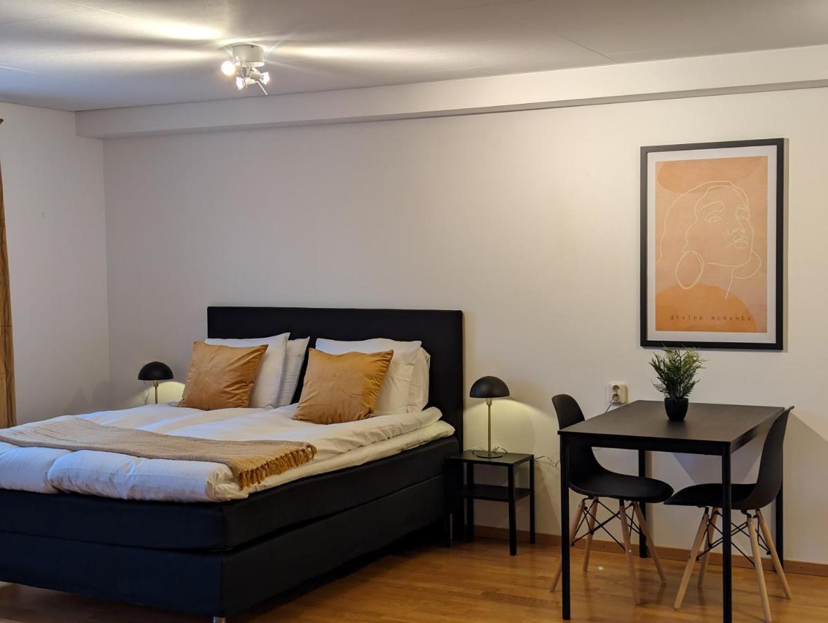 Hotell Bro Kristinehamn Esterno foto