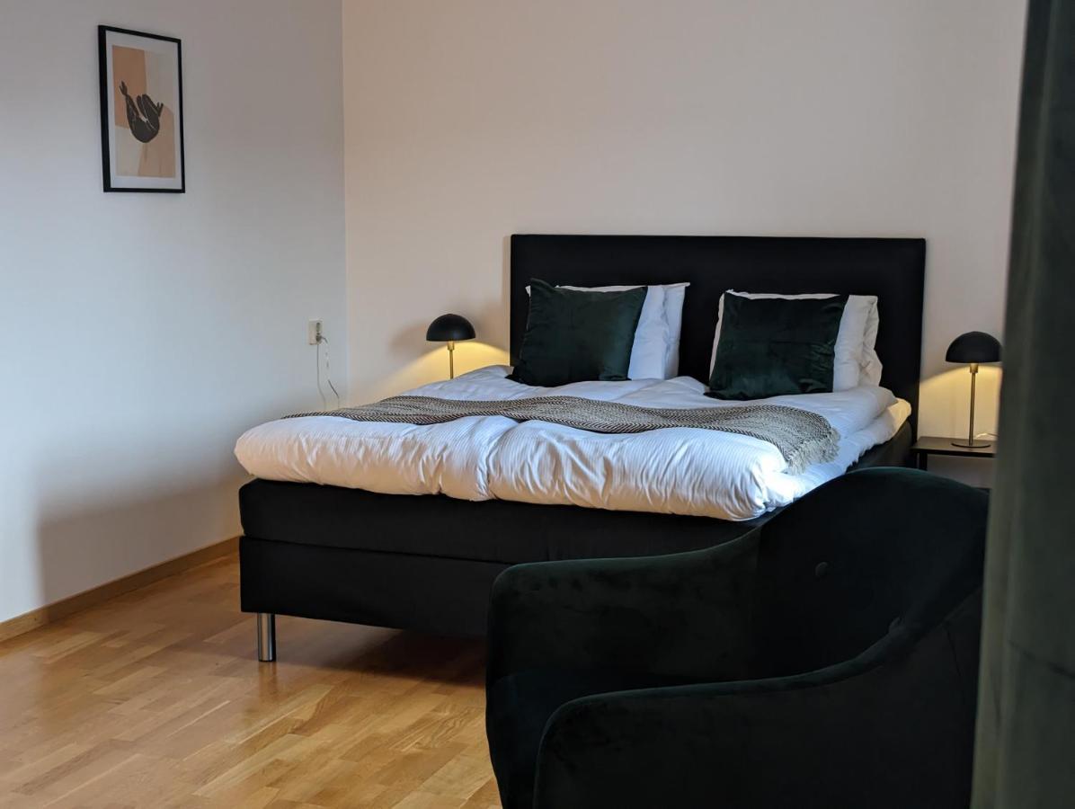 Hotell Bro Kristinehamn Esterno foto
