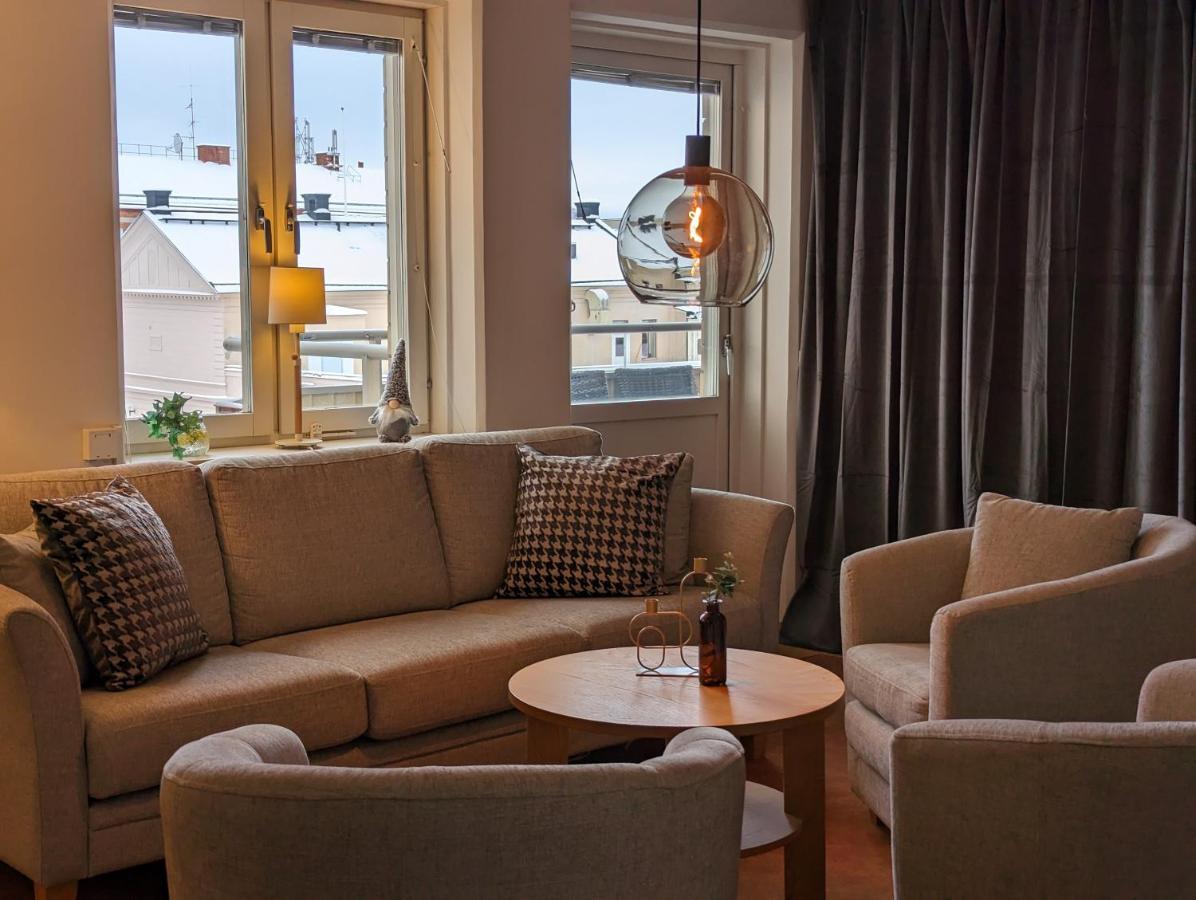Hotell Bro Kristinehamn Esterno foto
